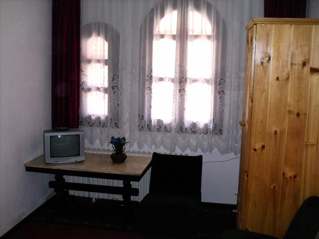 Guest House St Mariya Magdalena Devin Exterior photo